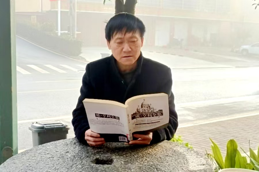 b1e447c2b41db3036b46718930f9ea3